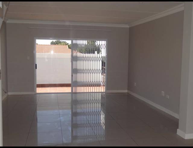 3 BEDROOM PROPERTY TO RENT IN FERNDALE